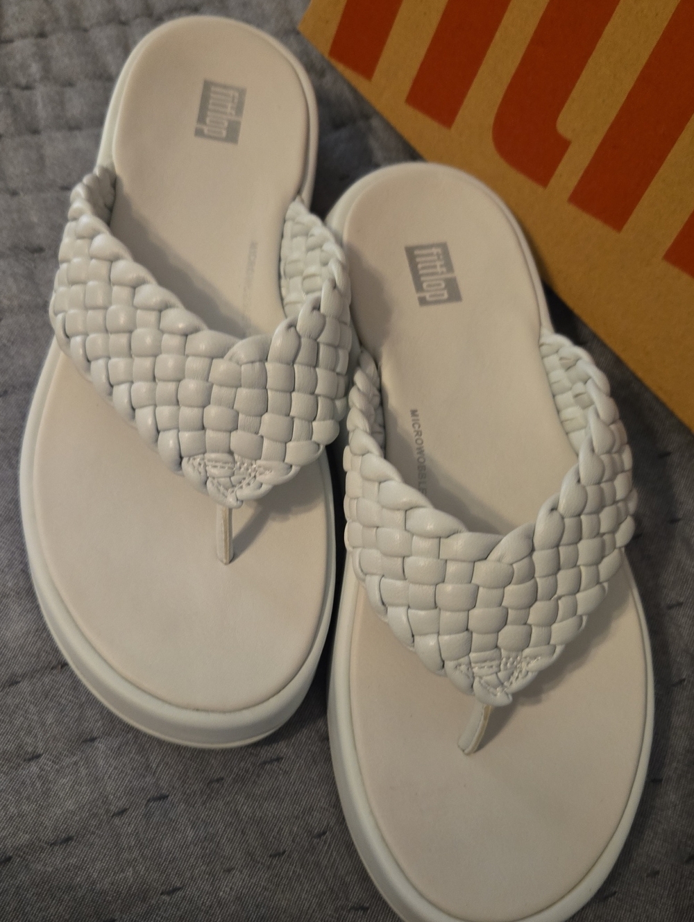FitFlop Women's Seafoam Braided Thong Sandals - Picture 3 of 7